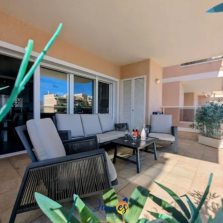 Tropical 3br Oasis With Pool Eb17 Appartement