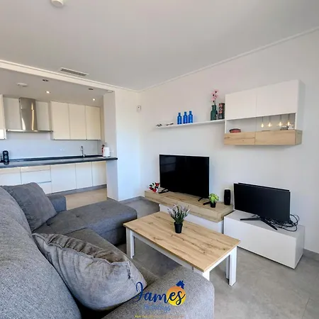 Tropical 3br Oasis With Pool Eb17 Daire *