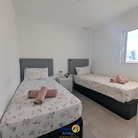 Tropical 3br Oasis With Pool Eb17 Dehesa de Campoamor (Orihuela Costa)